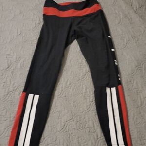 PINK Victoria's Secret Black and Red Yoga Leggings Size Small